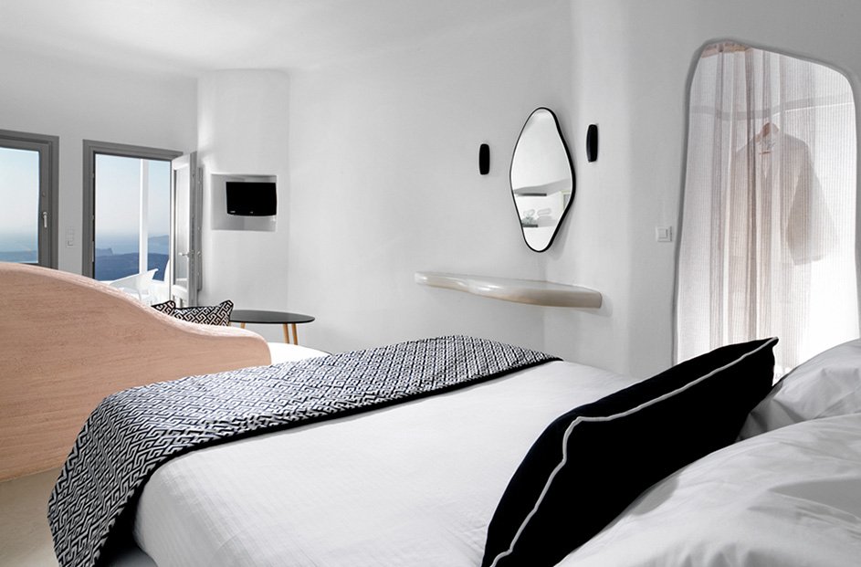 Superior Suite with Caldera View Superior Suite with Caldera View